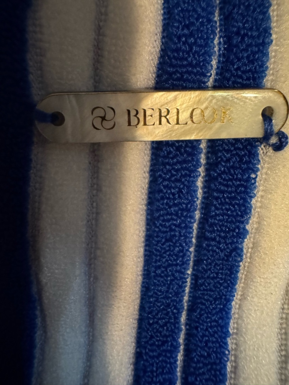 Striped Blue & White Underwire Bikini Set Sm Top MED BOTTOM - Picture 8 of 9